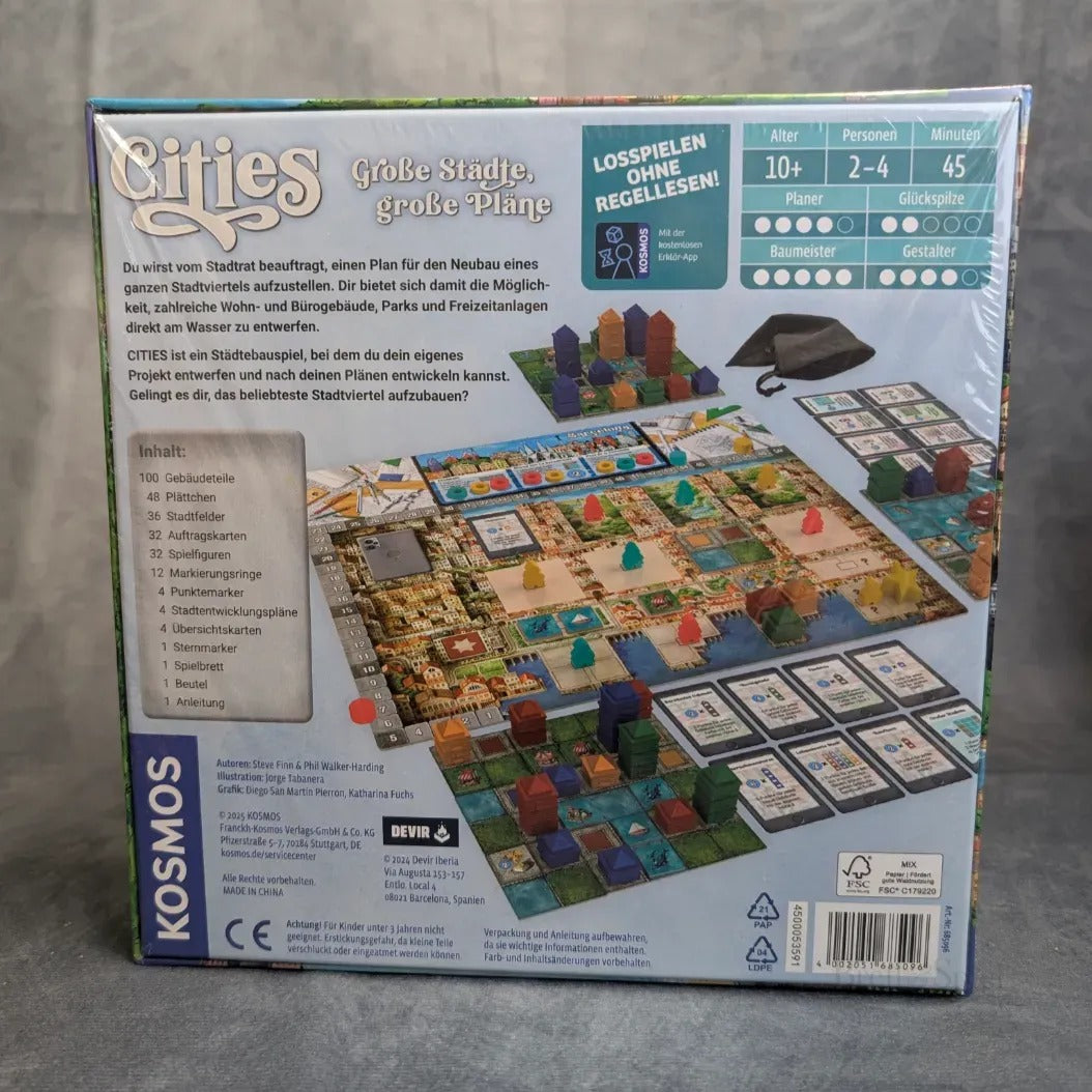 Die Rückseite der Cities-Box von Pegasus Spiele präsentiert die umfangreichen Spielkomponenten – Spielbrett, Karten, Spielsteine und mehr – und hebt gleichzeitig die Funktionen und Regeln dieses Städteplanungsspiels auf Deutsch hervor.