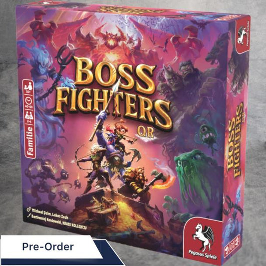 Das Brettspiel Boss Fighters QR von Pegasus Spiele zeigt in einer bunten Schachtel Helden, die in einer Fantasiewelt gegen Monster und einen riesigen Endgegner kämpfen. Dieses kooperative Abenteuer bietet strategisches Deckbuilding, mit dem Pegasus Spiele-Logo unten rechts.