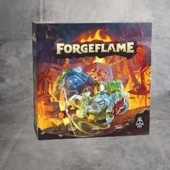 Forgeflame von Grimspire ist ein Brettspiel in einer Schachtel mit lebendigen, gepanzerten Charakteren und einem feurigen, geschmolzenen Metallhintergrund, der ein episches Deckbuilding-Abenteuer auf einer grauen, strukturierten Oberfläche verspricht.
