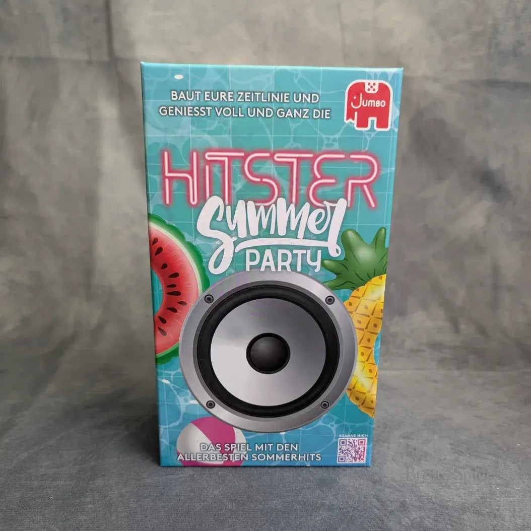 Schachtel mit Hitster: Summer Party von Jumbo Spiele, einem Musikspiel mit Lautsprecher-, Wassermelonen- und Ananas-Zeichnungen auf einem blaugrünen Hintergrund, deutschem Text und einem roten Elefanten-Logo in der oberen rechten Ecke.